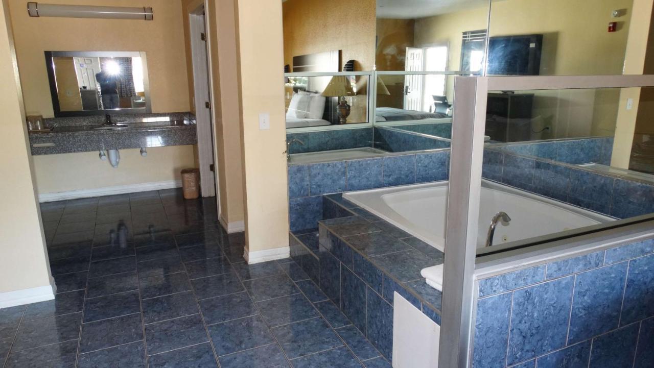 Motel 6 Houston, Tx - Willowbrook Mall Luaran gambar
