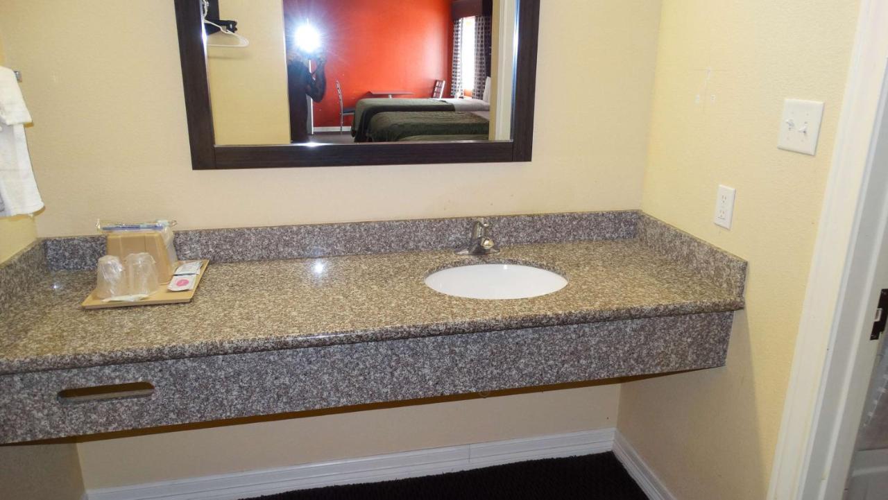 Motel 6 Houston, Tx - Willowbrook Mall Luaran gambar
